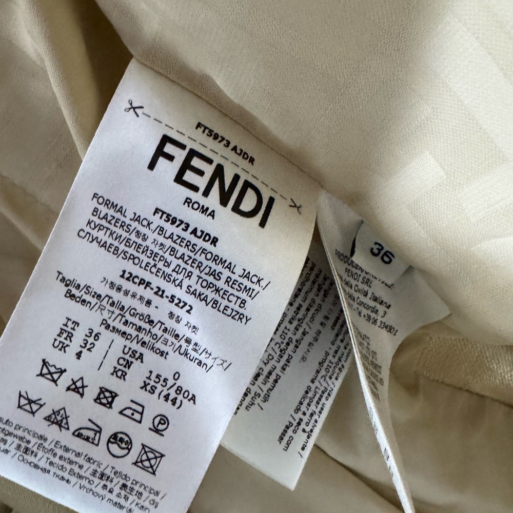 Fendi Cady Belted Metallic Gilet Top Gold Women’s US 0 - Picture 2 of 7